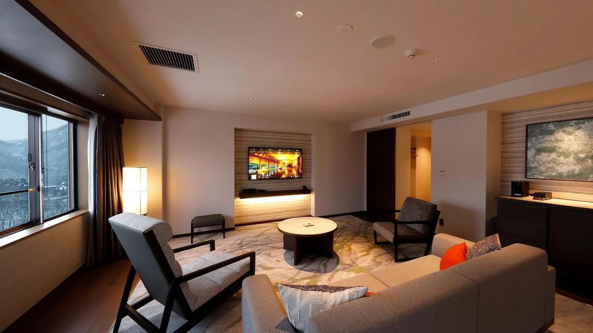 Executive Suite Suirei Sapporo 4*,  Japan